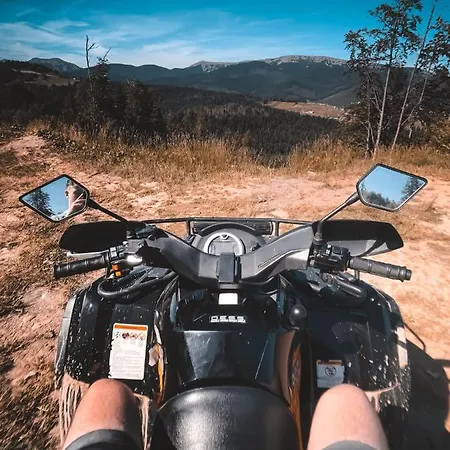 Alpin מלון בוקובל