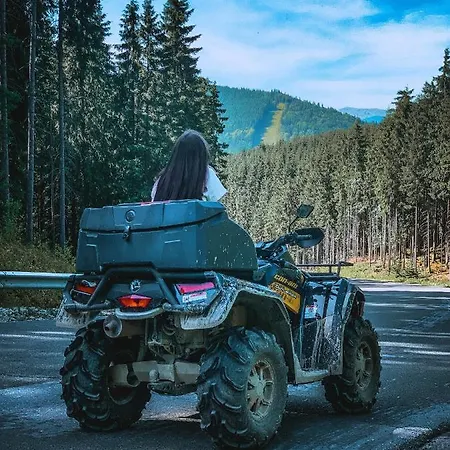 Alpin מלון בוקובל