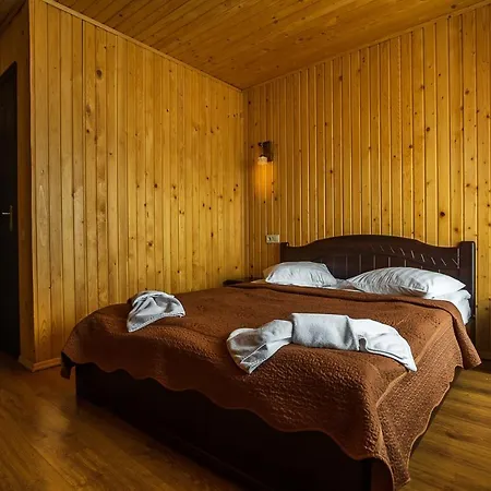 Alpin מלון בוקובל