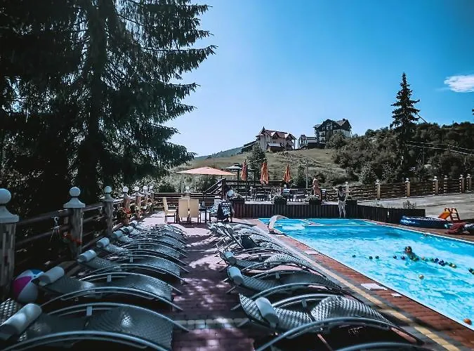 Alpin Hotell *